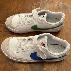Nike Blazer Low 77 Sneakers